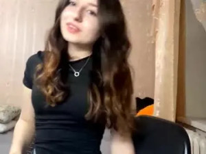 Watch the full video of Coreycorcoran Cam porn model from chaturbate