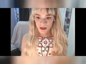 View the uncut scene of AuroraTS, blonde hair trans