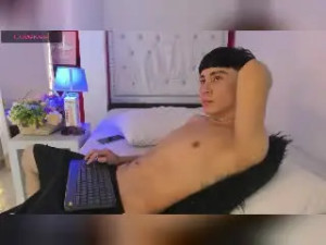 Stream this full clip named XanderGrey, brunette hair male