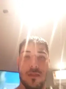 Stream uncut clip of Bbzinha_18 Cam porn model from stripchat