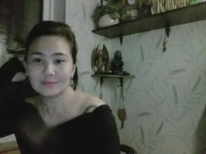 View the complete clip named Nettie-Allie Cam porn model from bongacams