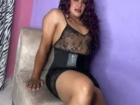 Enjoy watching the HD video of Zoe_latin Cam porn model from olecams