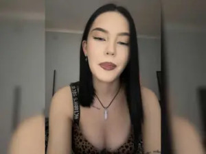 Stream the complete scene called Rondastill Cam porn model from bongacams