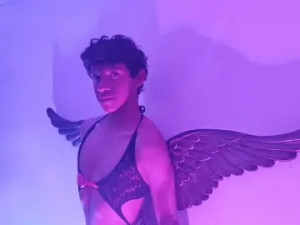 Stream uncensored video named AtheneaPerez, 19 years old, brunette hair trans