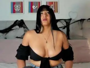 View the complete scene named Gracewallcker Cam porn model from camsoda