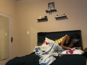 Enjoy watching this hardcore scene of Lennyandlisa Cam porn model from chaturbate