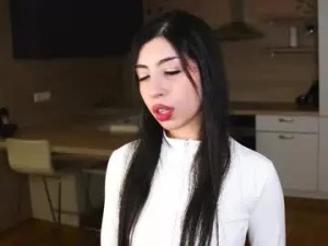 Stream this uncut movie called Kindraevert Cam porn model from chaturbate