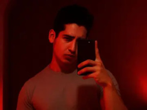 Enjoy watching the uncensored video of DanteVoss, 27 years old, brunette hair male