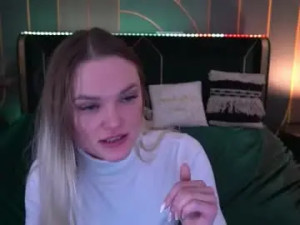 View this HD movie called Sugarbutty Cam porn model from chaturbate