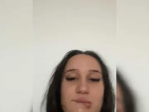 Stream HD video of Curvybomb Cam porn model from bongacams