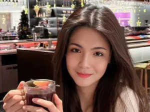 View this uncensored video titled BellaSchon, 32 years old, trans