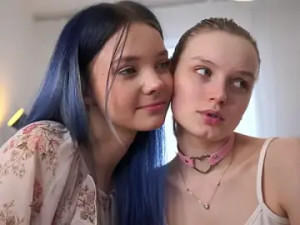 Watch complete video of MalloryWasem Cam porn model from stripchat