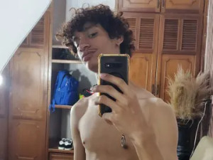 Play the hardcore scene of PeterDemian, 19 years old, male