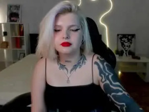 Stream the HD clip titled Shadow__purr Cam porn model from chaturbate