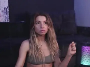 Play the complete scene named Ashley_l1n Cam porn model from chaturbate