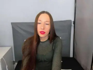 Stream this complete video called MartinaLips Cam porn model from bongacams