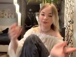 Enjoy watching the HD clip named Loritaklusman Cam porn model from camsoda