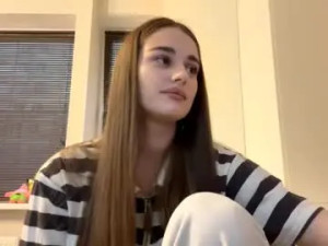 View this full clip named Kierstenmorioka Cam porn model from chaturbate