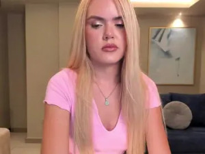 Play this full video titled RossiRivers Cam porn model from bongacams