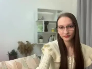 Enjoy watching the HD video called Lucinapahl Cam porn model from chaturbate
