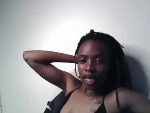 View this complete clip named Petiteebony_22 Cam porn model from chaturbate