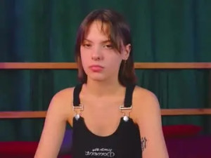 Play this hardcore video titled Nancyperry Cam porn model from chaturbate