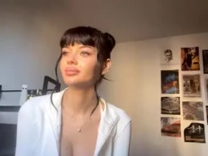 Play HD video named Bunasophie Cam porn model from chaturbate