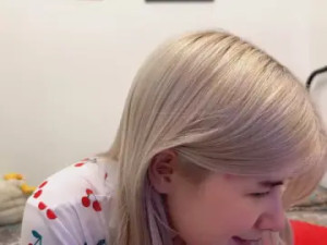 Watch the full movie called MeiSaltzgaber Cam porn model from cam4