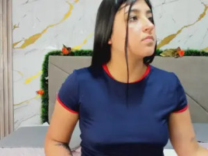 Stream the complete video of Asshley_benson Cam porn model from cam4