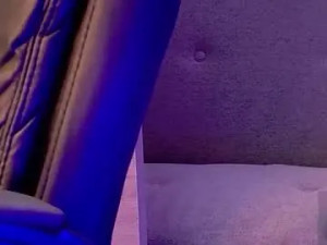 View this uncut clip of Samantha_kenth Cam porn model from chaturbate