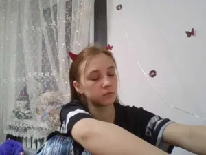 Watch the hardcore clip of Sindy-k Cam porn model from bongacams