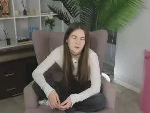 Play this full video of SteffanieTreacy Cam porn model from cam4