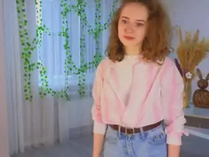 Stream uncensored movie of Cutelunette Cam porn model from chaturbate