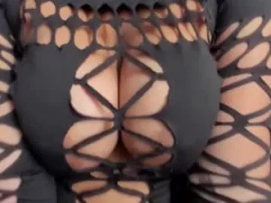 View the complete clip called Veronica__vega Cam porn model from chaturbate