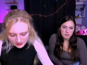 View the uncensored scene named Belli-mitch Cam porn model from camsoda