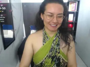 Watch HD clip of Koral-purple Cam porn model from bongacams