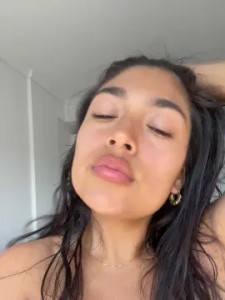 View this uncensored movie titled Regina444 Cam porn model from cam4