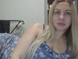 View the uncut clip titled Amandaxxz Cam porn model from camsoda