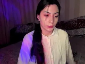 Enjoy watching the complete clip titled Radiant_luna Cam porn model from chaturbate