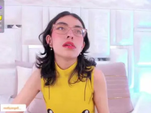 Watch the uncensored movie called Im-molly-angel Cam porn model from bongacams