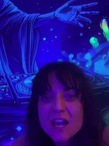 View the HD scene named GlOWing_starz Cam porn model from cam4