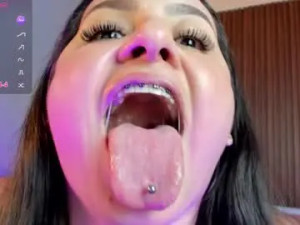 Stream the hardcore movie of Nerea_swan Cam porn model from chaturbate