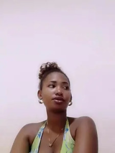 Watch uncensored clip called Judia974 Cam porn model from cam4