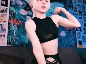 View uncensored video called Peacchypawss Cam porn model from chaturbate