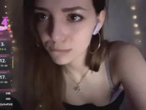 View this uncensored video named BulahSnipes Cam porn model from cam4