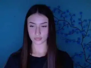 Play this complete movie called Vivianlooo Cam porn model from camsoda