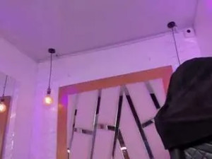 Watch this uncut scene named Aryblonde Cam porn model from camsoda