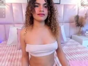 Watch the uncut movie named Catalina__rosse Cam porn model from chaturbate