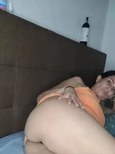 Play the hardcore scene titled Nina1122 Cam porn model from cam4