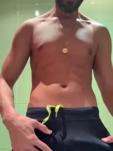 Stream this complete video of Dagovelt, 34 years old, male